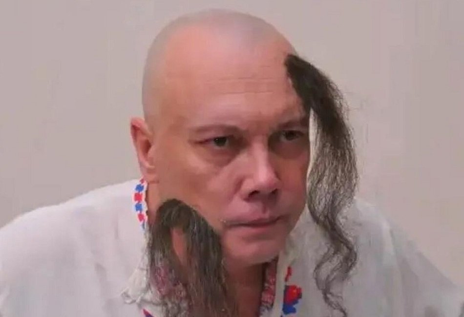 Умер Владимир Комаров, звезда «Маски-шоу»