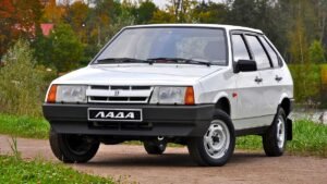 В России на продажу выставлен редкий ВАЗ-2109 с пробегом 20 тыс. км