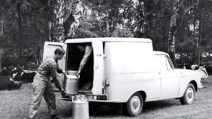 В России продают редкий ИЖ-2717: 'капсула времени' за 1 млн рублей