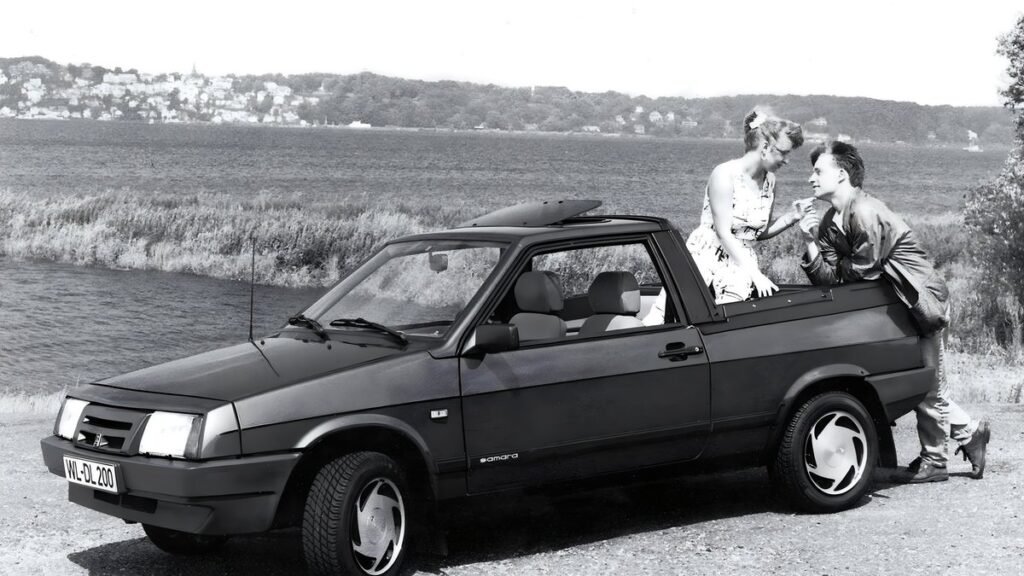 В России стартовали торги за редкий Ландо ВАЗ-2108