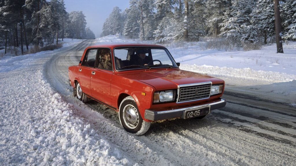 ВАЗ-2107: 44 года истории и технических особенностей