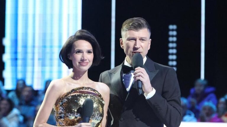 Визажистка обвинила Алину Загитову в эксплуатации на ледовом шоу