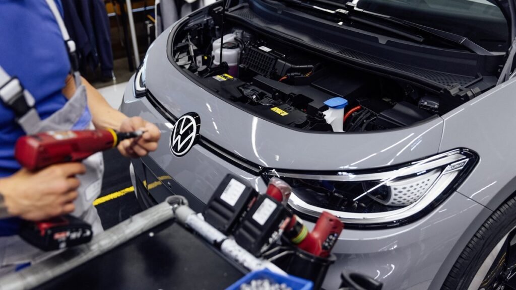 Volkswagen и Volvo оказались в антирейтинге надежности из-за сбоев мультимедиа