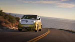 Volkswagen отзывает электромобили из-за риска возгорания