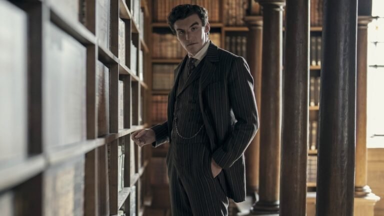 Второй сезон «Молодого Шерлока» под угрозой: без Мориарти и Ватсона