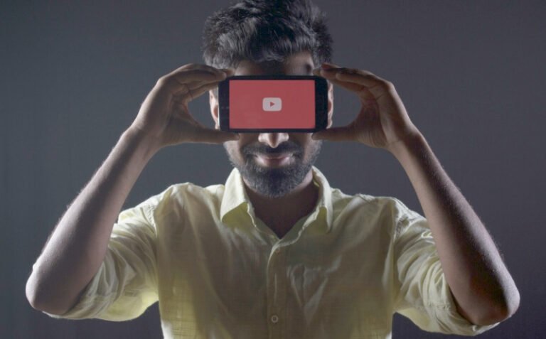 YouTube вводит обязательную рекламу на телевизорах по всему миру