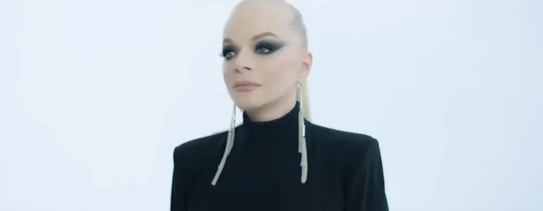 Зрители массово покинули концерт Ларисы Долиной в Петербурге