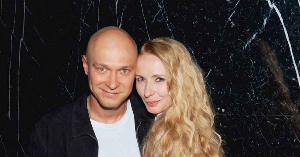 Звезды кино на премьере: Цыганов, Борисов и Иванова посетили показ