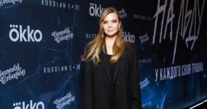 Звезды на премьере: Алла Михеева и Полина Денисова в сериале «На льду»