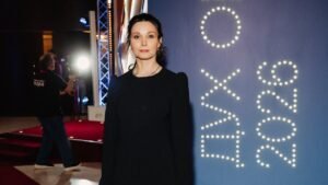 Звезды на закрытии кинофестиваля «Дух огня 2026»: Бондарчук, Ярмольник, Урсуляк