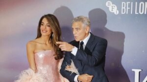 Амаль Клуни удивила новым образом на публике