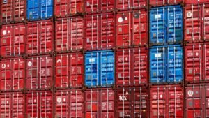 Конфликт на Ближнем Востоке нарушил контейнерные линии