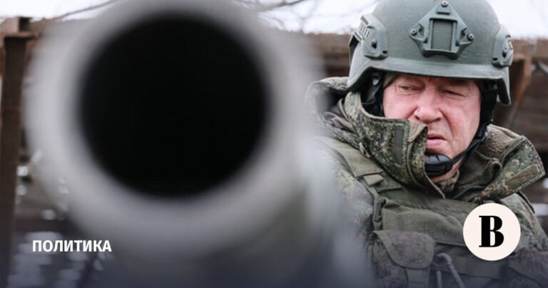 Кремль требует от Зеленского вывода войск из Донбасса