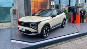 Lada Azimut: в сентябре АВТОВАЗ запустит производство кроссовера