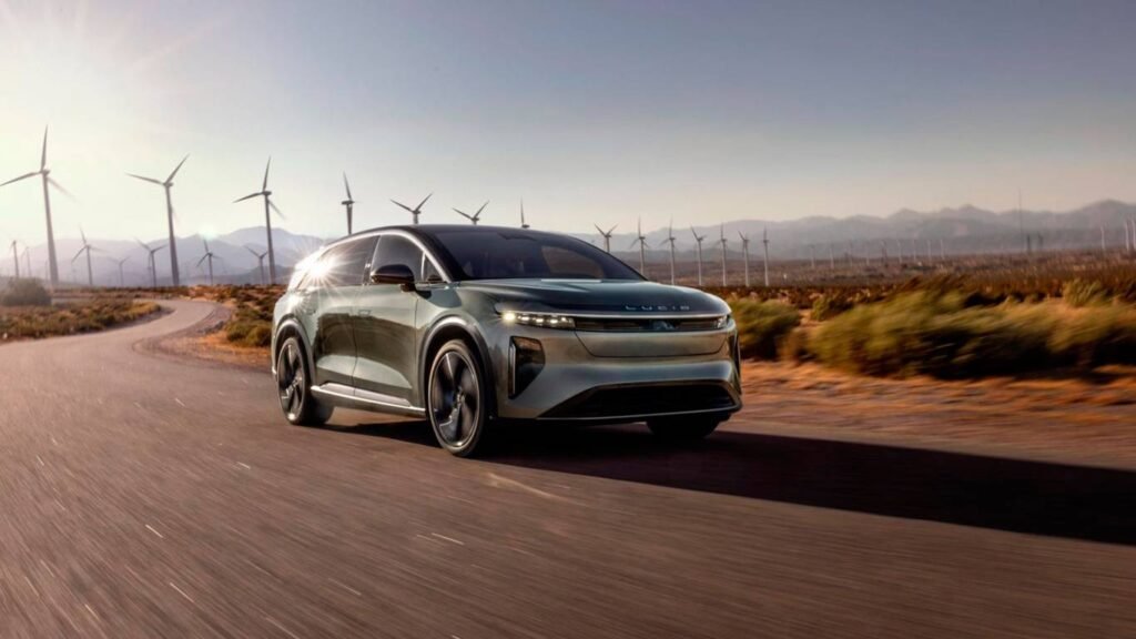 Lucid Gravity: электрический кроссовер с суперкарным характером выходит в Европу