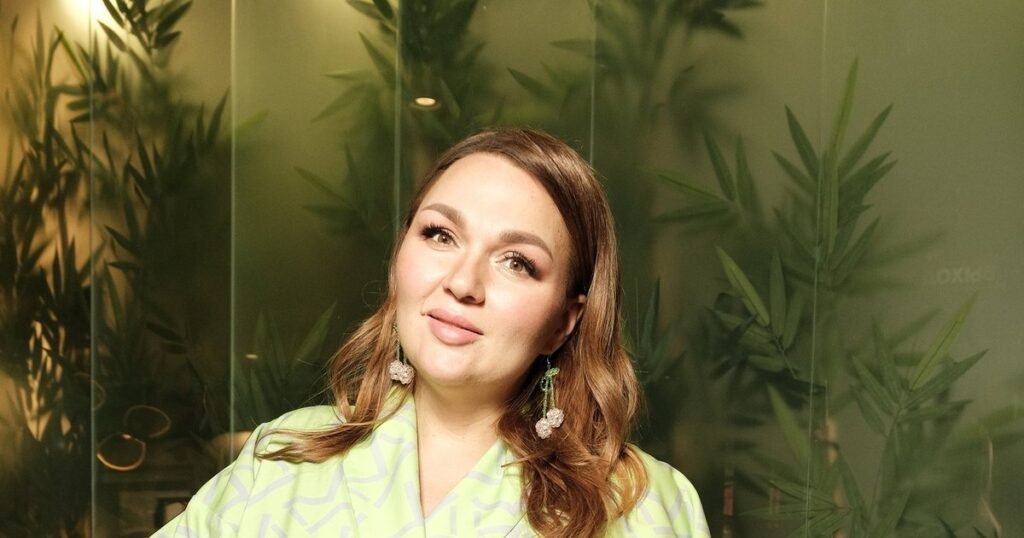 Надежда Ангарская показала фигуру в купальнике после похудения на 30 кг