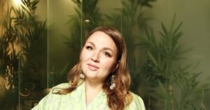 Надежда Ангарская показала фигуру в купальнике после похудения на 30 кг