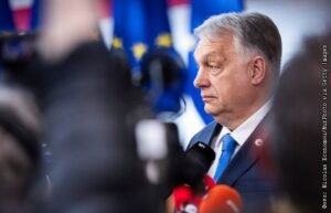 Орбан созывает совет обороны из-за угрозы газопроводу в Сербии