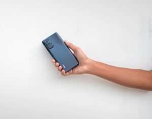 Redmi повышает цены на бюджетные смартфоны в России