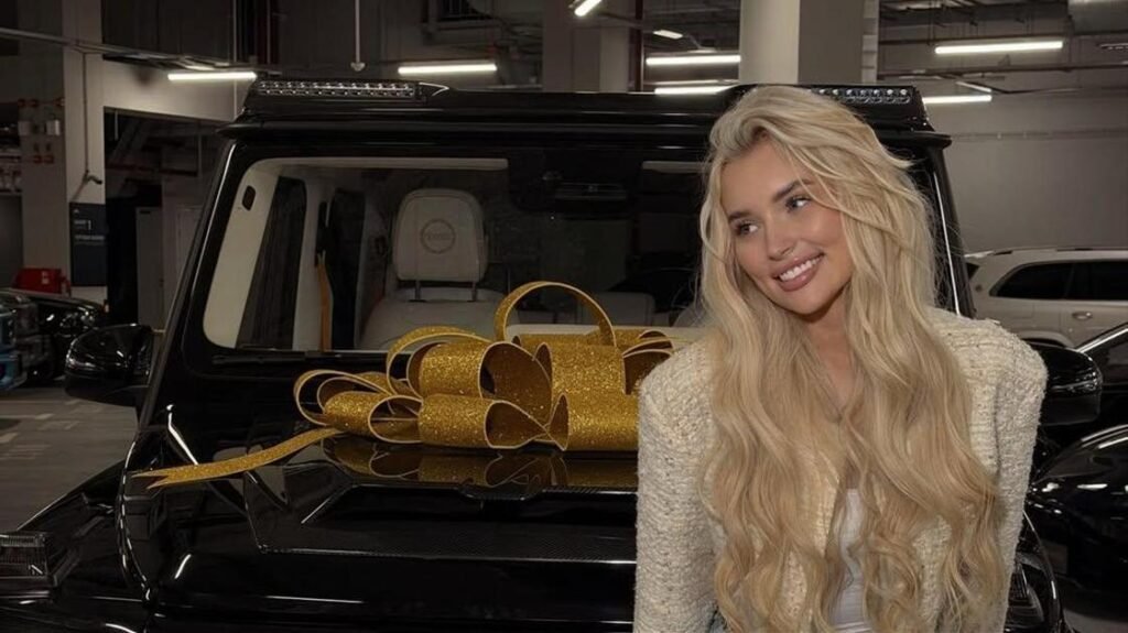 Тимати подарил предполагаемой пассии Mercedes Brabus за 60 млн