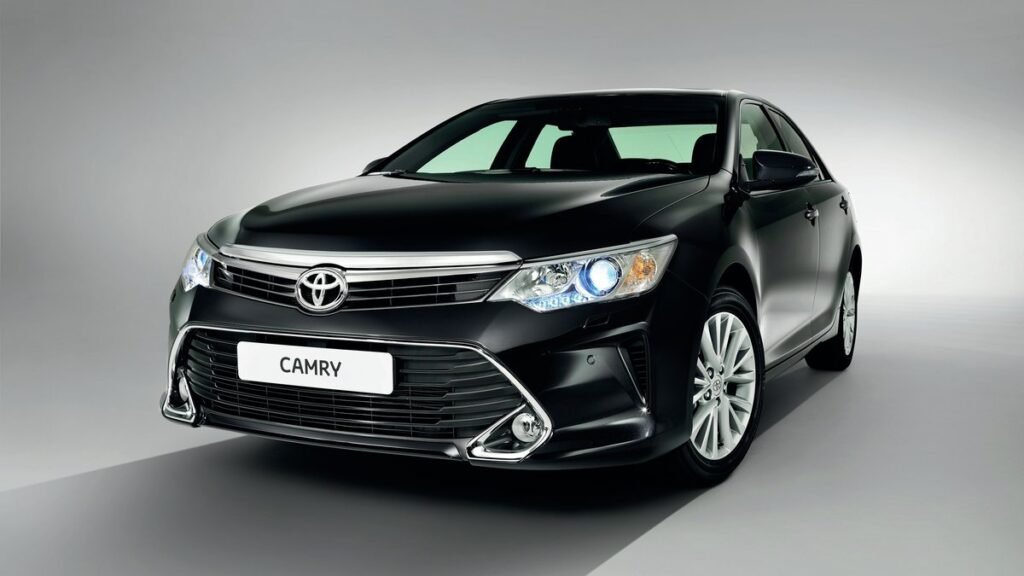 В России продают новую Toyota Camry 2012 года из-за наследства