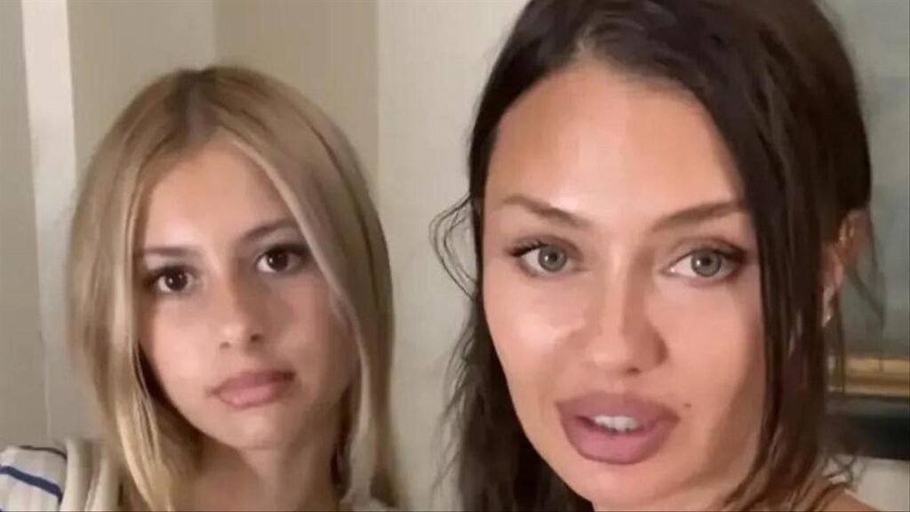 Виктория Боня и ее дочь ответили критикам на тему целлюлита и внешности